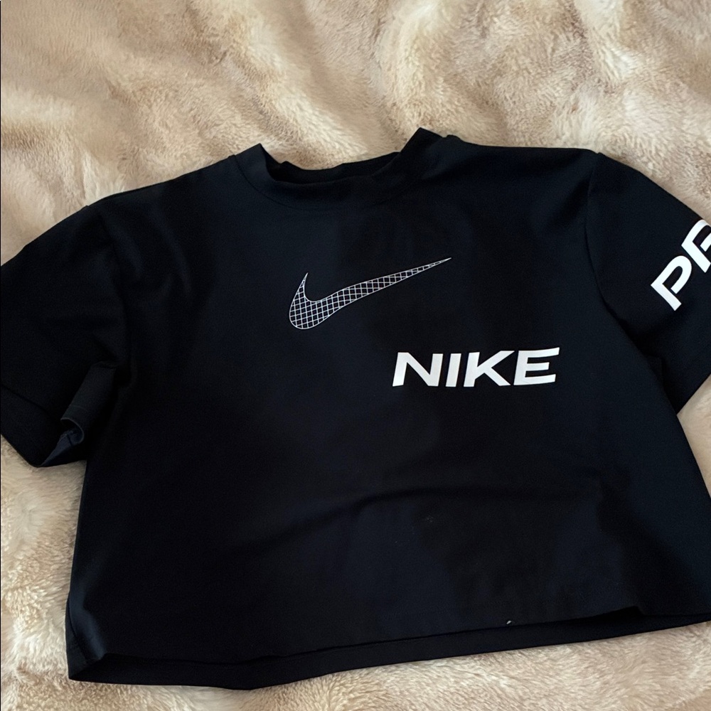Nike Black and White Cropped Tee